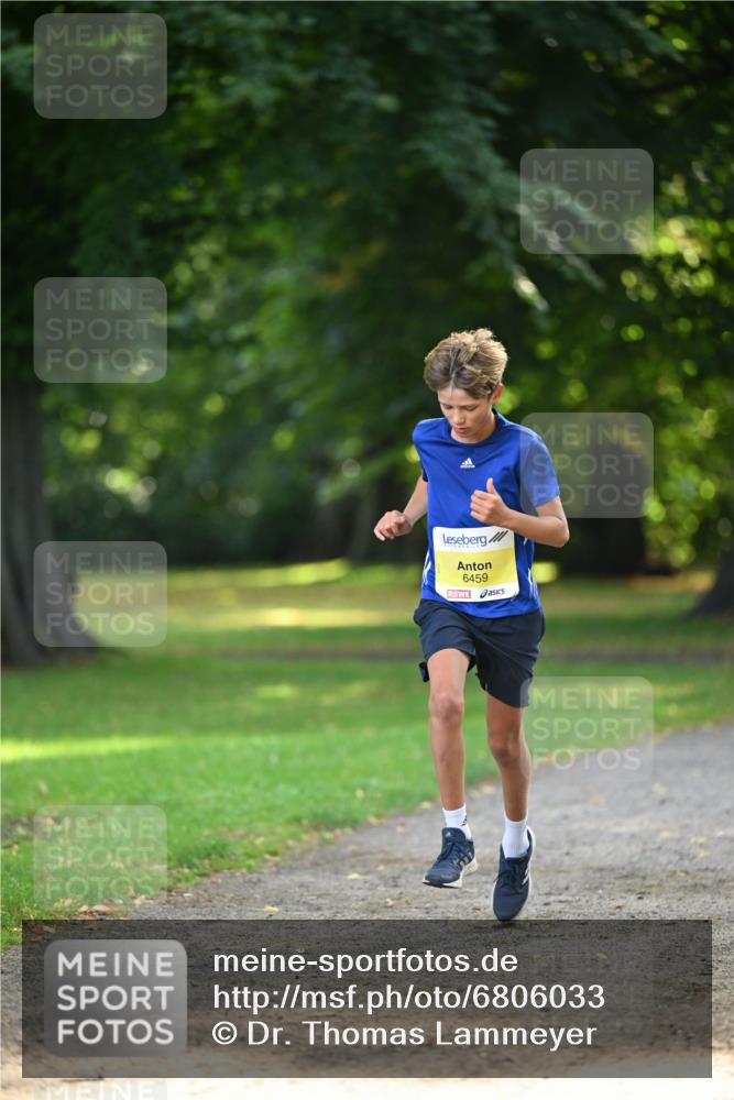25.08.2024 - 20. Blankeneser Heldenlauf Dr. Thomas Lammeyer http://msf.ph/oto/6806033 25.08.2024 10:09:33 Laufen 6459 meine-sportfotos.de