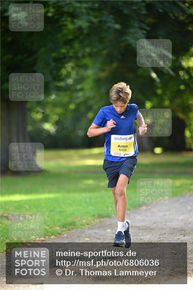 25.08.2024 - 20. Blankeneser Heldenlauf Dr. Thomas Lammeyer http://msf.ph/oto/6806036 25.08.2024 10:09:34 Laufen 6459 meine-sportfotos.de