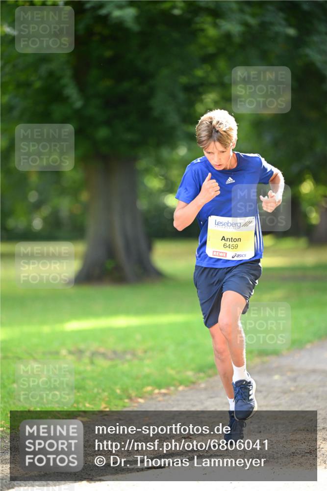 25.08.2024 - 20. Blankeneser Heldenlauf Dr. Thomas Lammeyer http://msf.ph/oto/6806041 25.08.2024 10:09:34 Laufen 6459 meine-sportfotos.de