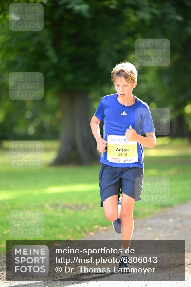 25.08.2024 - 20. Blankeneser Heldenlauf Dr. Thomas Lammeyer http://msf.ph/oto/6806043 25.08.2024 10:09:35 Laufen 6459 meine-sportfotos.de
