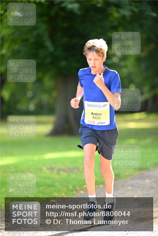 25.08.2024 - 20. Blankeneser Heldenlauf Dr. Thomas Lammeyer http://msf.ph/oto/6806044 25.08.2024 10:09:35 Laufen 6459 meine-sportfotos.de