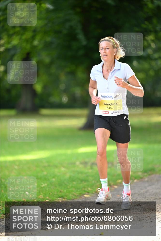 25.08.2024 - 20. Blankeneser Heldenlauf Dr. Thomas Lammeyer http://msf.ph/oto/6806056 25.08.2024 10:09:39 Laufen 6457 meine-sportfotos.de