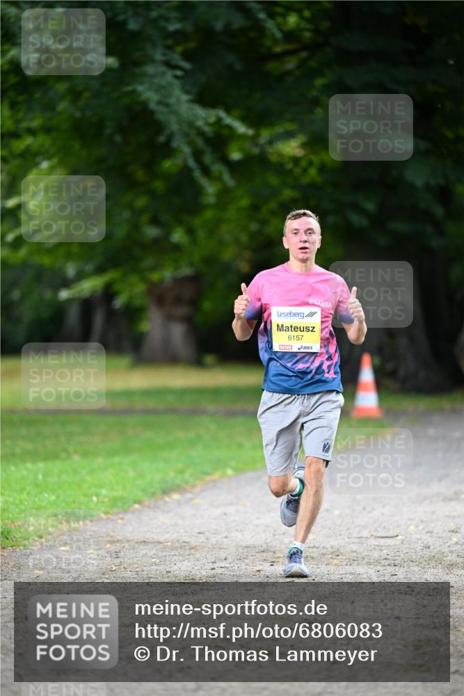 25.08.2024 - 20. Blankeneser Heldenlauf Dr. Thomas Lammeyer http://msf.ph/oto/6806083 25.08.2024 10:10:01 Laufen 6157 meine-sportfotos.de