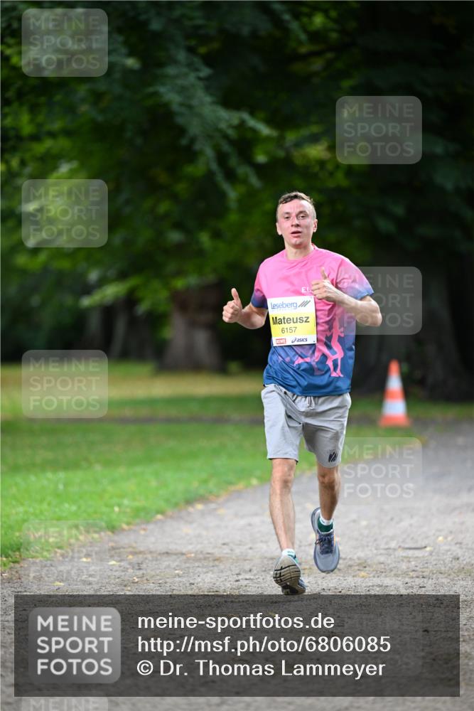 25.08.2024 - 20. Blankeneser Heldenlauf Dr. Thomas Lammeyer http://msf.ph/oto/6806085 25.08.2024 10:10:02 Laufen 6157 meine-sportfotos.de