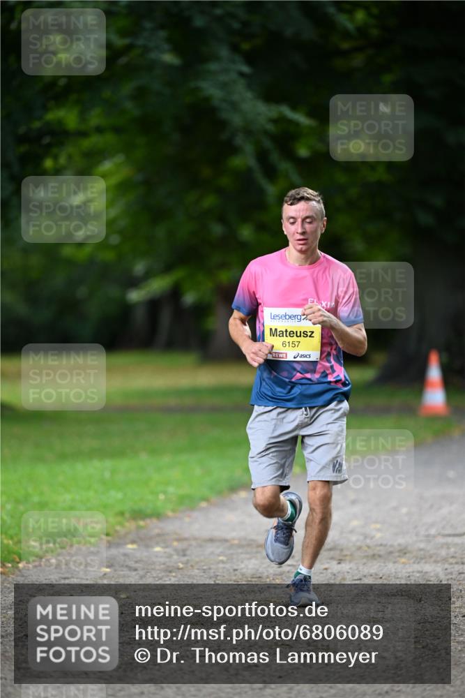 25.08.2024 - 20. Blankeneser Heldenlauf Dr. Thomas Lammeyer http://msf.ph/oto/6806089 25.08.2024 10:10:02 Laufen 6157 meine-sportfotos.de