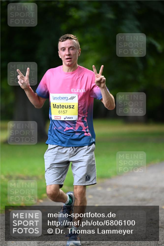 25.08.2024 - 20. Blankeneser Heldenlauf Dr. Thomas Lammeyer http://msf.ph/oto/6806100 25.08.2024 10:10:04 Laufen 6157 meine-sportfotos.de