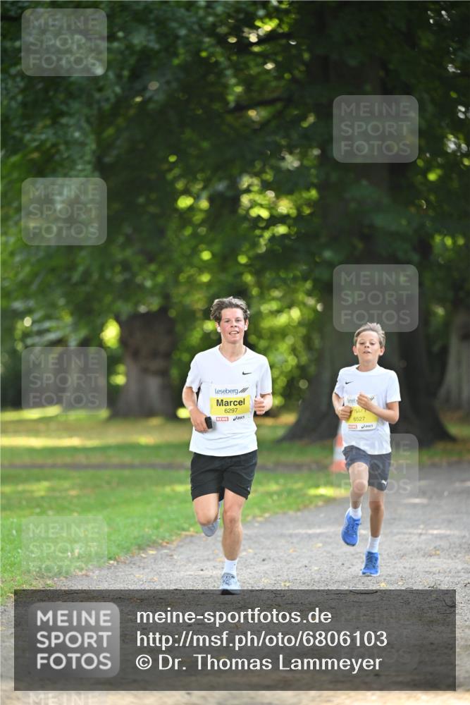 25.08.2024 - 20. Blankeneser Heldenlauf Dr. Thomas Lammeyer http://msf.ph/oto/6806103 25.08.2024 10:10:34 Laufen 6297, 6527 meine-sportfotos.de