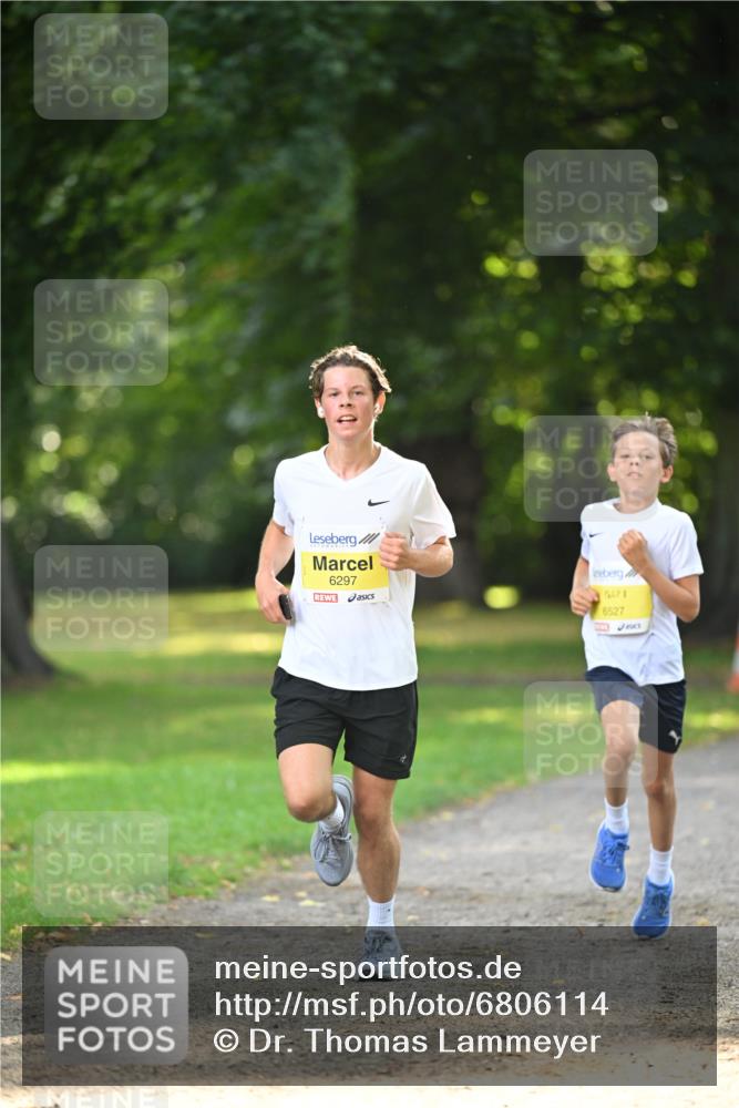 25.08.2024 - 20. Blankeneser Heldenlauf Dr. Thomas Lammeyer http://msf.ph/oto/6806114 25.08.2024 10:10:35 Laufen 6297, 6527 meine-sportfotos.de
