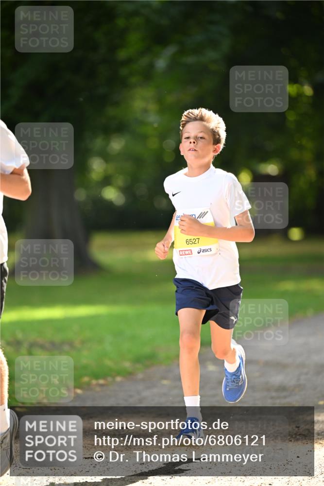 25.08.2024 - 20. Blankeneser Heldenlauf Dr. Thomas Lammeyer http://msf.ph/oto/6806121 25.08.2024 10:10:37 Laufen 6527 meine-sportfotos.de