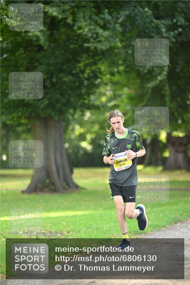 25.08.2024 - 20. Blankeneser Heldenlauf Dr. Thomas Lammeyer http://msf.ph/oto/6806130 25.08.2024 10:10:44 Laufen 6248 meine-sportfotos.de