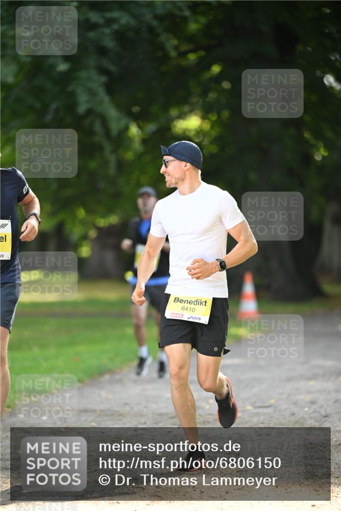 25.08.2024 - 20. Blankeneser Heldenlauf Dr. Thomas Lammeyer http://msf.ph/oto/6806150 25.08.2024 10:10:48 Laufen 6410 meine-sportfotos.de