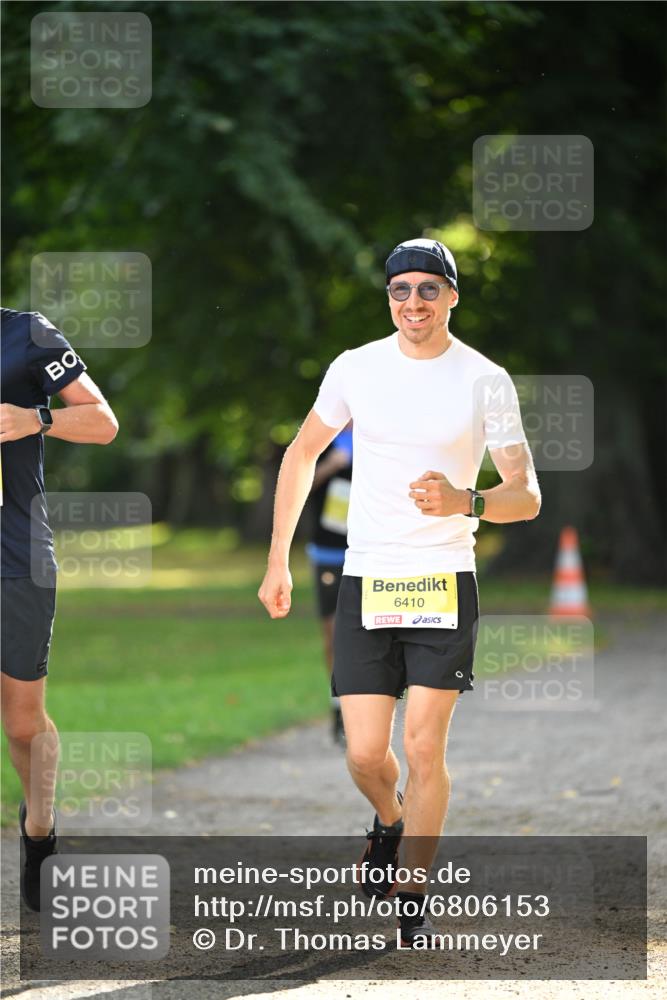 25.08.2024 - 20. Blankeneser Heldenlauf Dr. Thomas Lammeyer http://msf.ph/oto/6806153 25.08.2024 10:10:49 Laufen 6410 meine-sportfotos.de