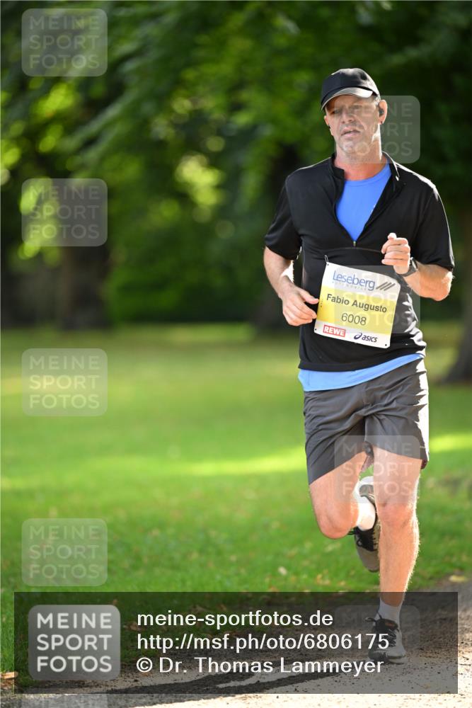 25.08.2024 - 20. Blankeneser Heldenlauf Dr. Thomas Lammeyer http://msf.ph/oto/6806175 25.08.2024 10:10:53 Laufen 6008 meine-sportfotos.de