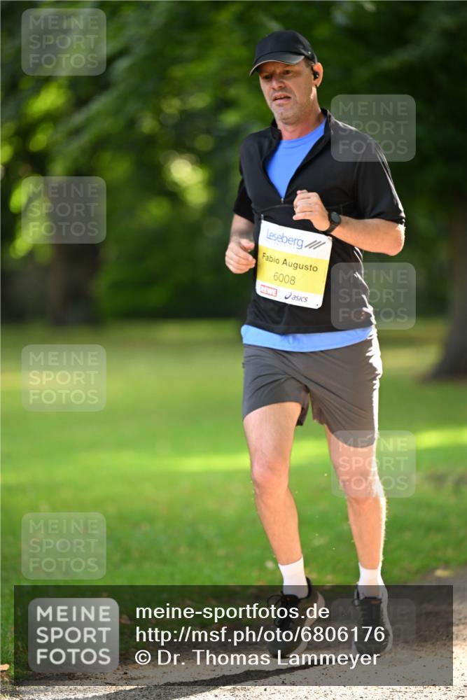 25.08.2024 - 20. Blankeneser Heldenlauf Dr. Thomas Lammeyer http://msf.ph/oto/6806176 25.08.2024 10:10:53 Laufen 6008 meine-sportfotos.de