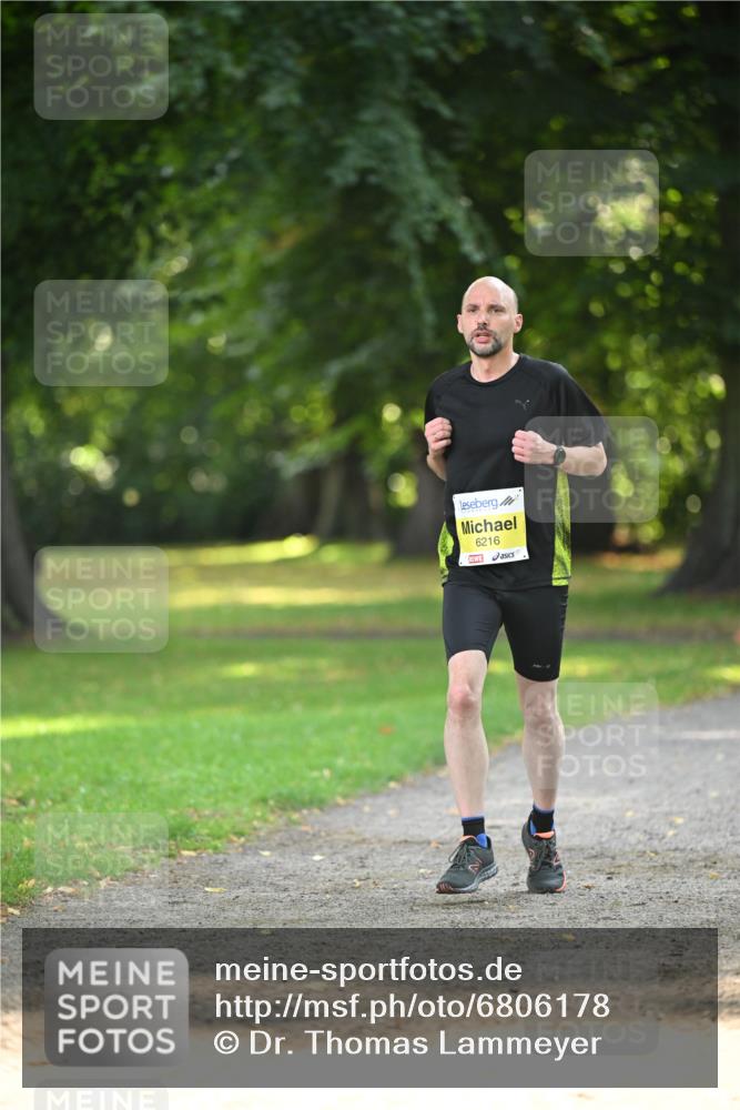 25.08.2024 - 20. Blankeneser Heldenlauf Dr. Thomas Lammeyer http://msf.ph/oto/6806178 25.08.2024 10:11:01 Laufen 6216 meine-sportfotos.de