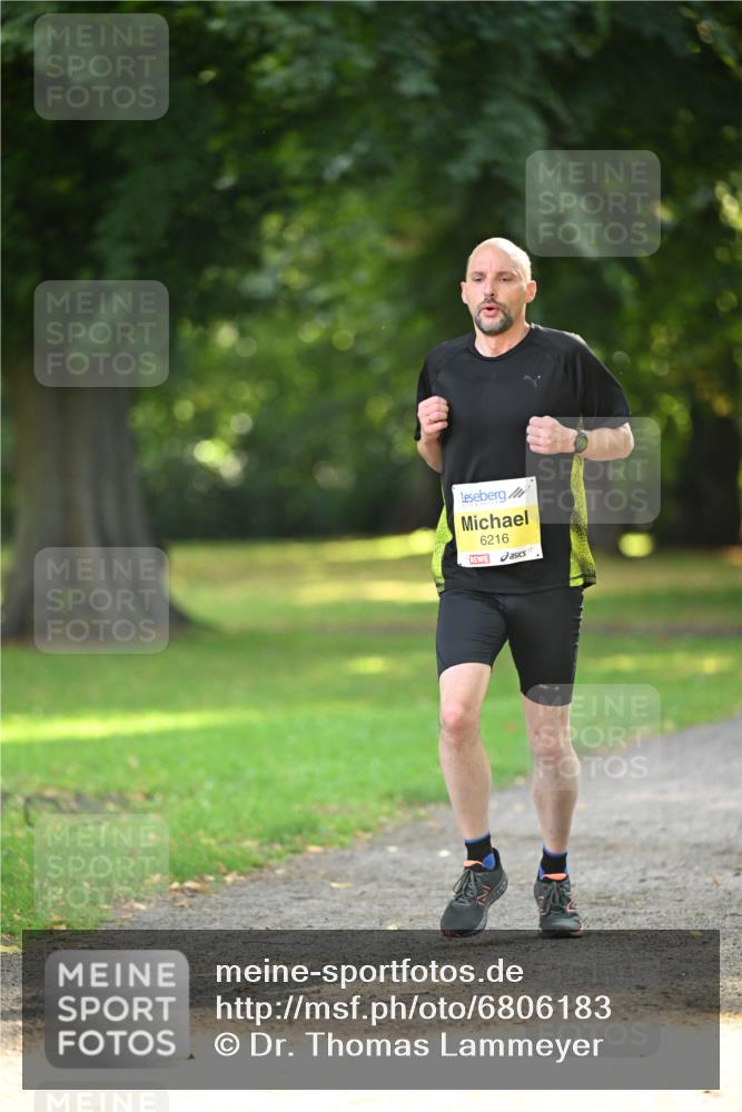 25.08.2024 - 20. Blankeneser Heldenlauf Dr. Thomas Lammeyer http://msf.ph/oto/6806183 25.08.2024 10:11:01 Laufen 6216 meine-sportfotos.de