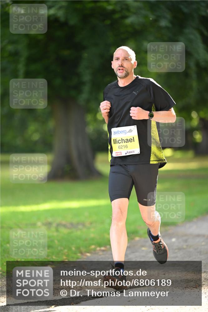 25.08.2024 - 20. Blankeneser Heldenlauf Dr. Thomas Lammeyer http://msf.ph/oto/6806189 25.08.2024 10:11:02 Laufen 6216 meine-sportfotos.de