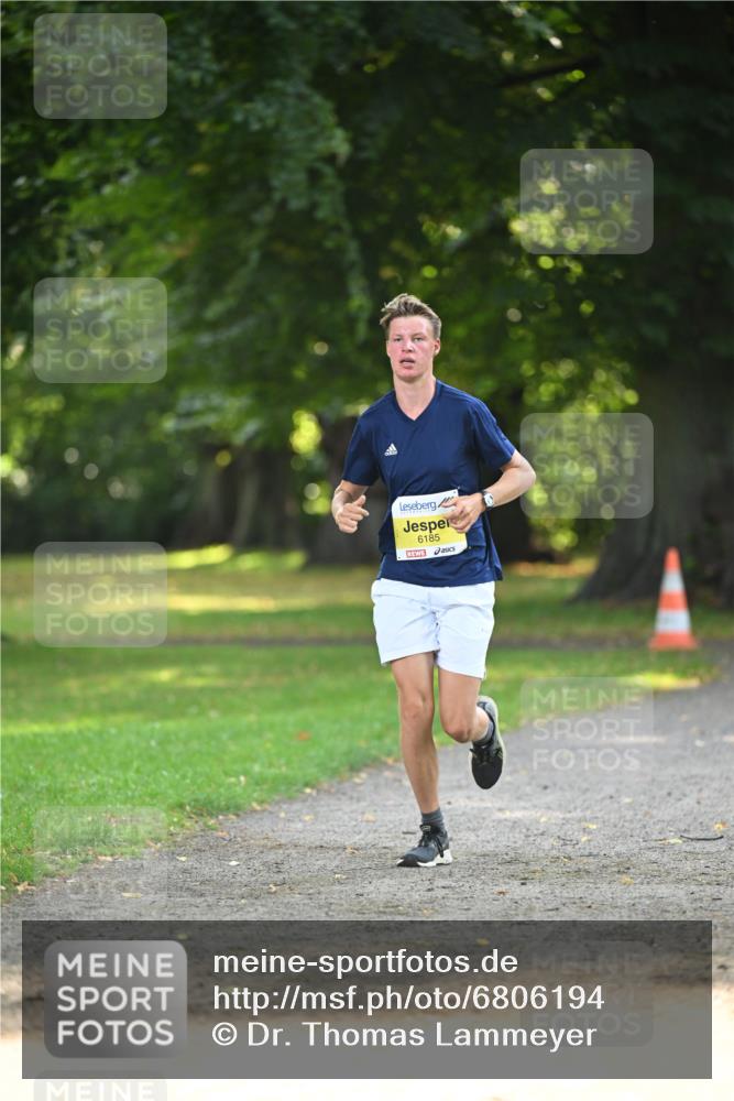 25.08.2024 - 20. Blankeneser Heldenlauf Dr. Thomas Lammeyer http://msf.ph/oto/6806194 25.08.2024 10:11:08 Laufen 6185 meine-sportfotos.de