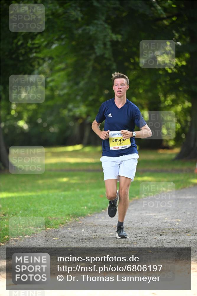 25.08.2024 - 20. Blankeneser Heldenlauf Dr. Thomas Lammeyer http://msf.ph/oto/6806197 25.08.2024 10:11:09 Laufen 6185 meine-sportfotos.de