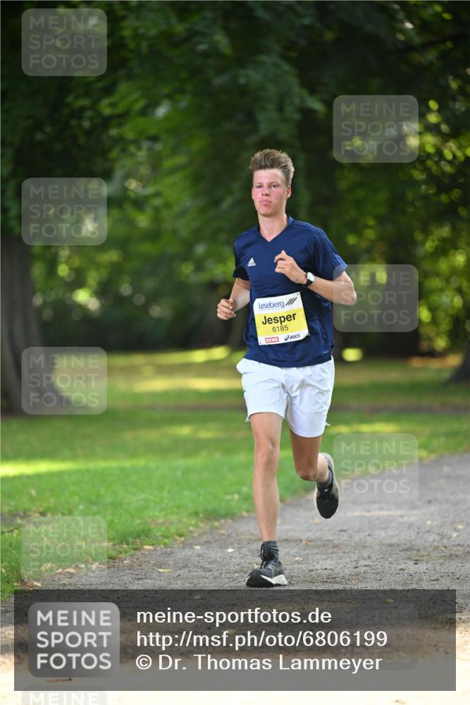 25.08.2024 - 20. Blankeneser Heldenlauf Dr. Thomas Lammeyer http://msf.ph/oto/6806199 25.08.2024 10:11:09 Laufen 6185 meine-sportfotos.de