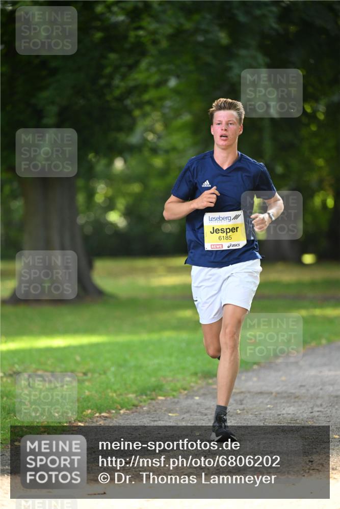 25.08.2024 - 20. Blankeneser Heldenlauf Dr. Thomas Lammeyer http://msf.ph/oto/6806202 25.08.2024 10:11:09 Laufen 6185 meine-sportfotos.de