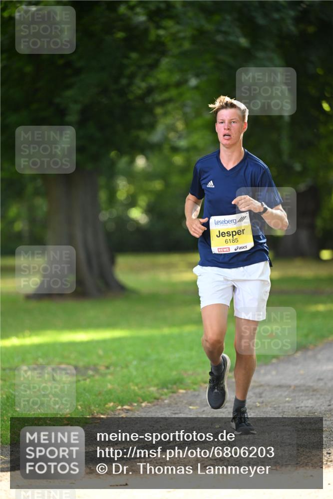 25.08.2024 - 20. Blankeneser Heldenlauf Dr. Thomas Lammeyer http://msf.ph/oto/6806203 25.08.2024 10:11:10 Laufen 6185 meine-sportfotos.de