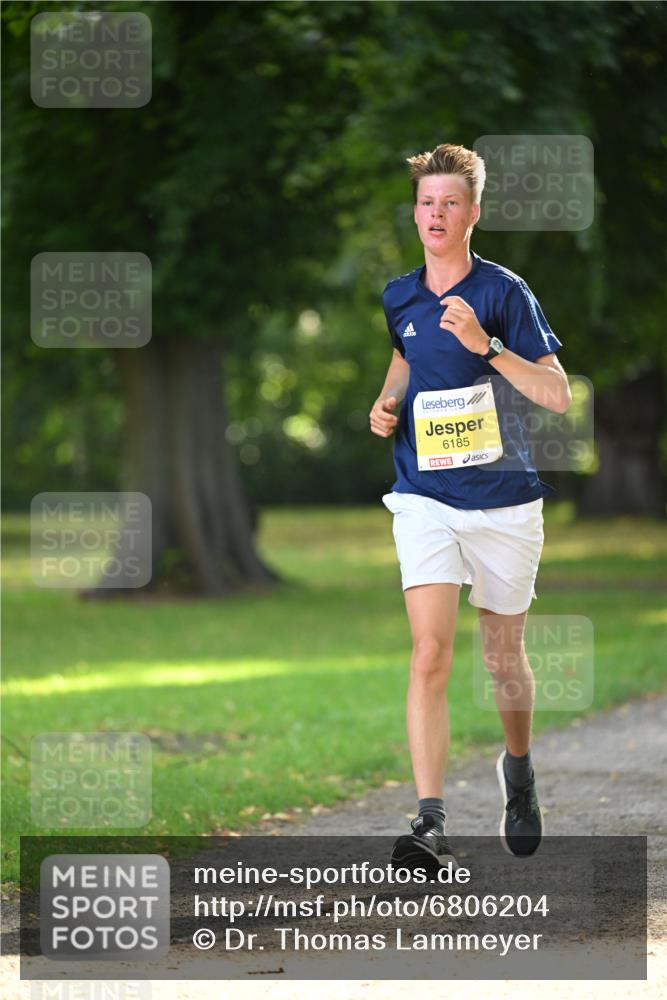 25.08.2024 - 20. Blankeneser Heldenlauf Dr. Thomas Lammeyer http://msf.ph/oto/6806204 25.08.2024 10:11:10 Laufen 6185 meine-sportfotos.de