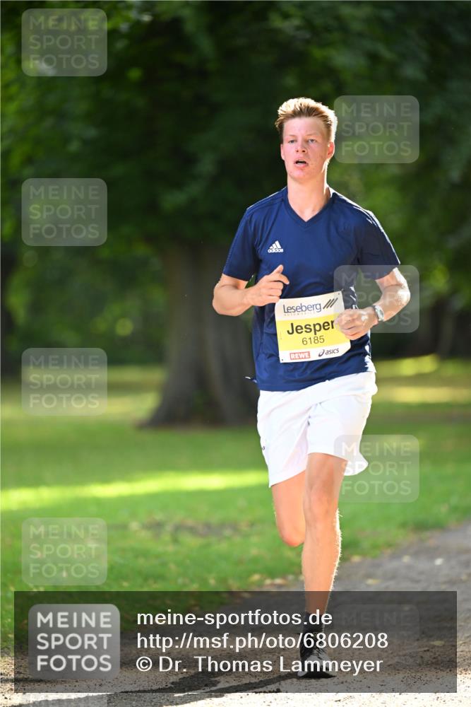 25.08.2024 - 20. Blankeneser Heldenlauf Dr. Thomas Lammeyer http://msf.ph/oto/6806208 25.08.2024 10:11:10 Laufen 6185 meine-sportfotos.de