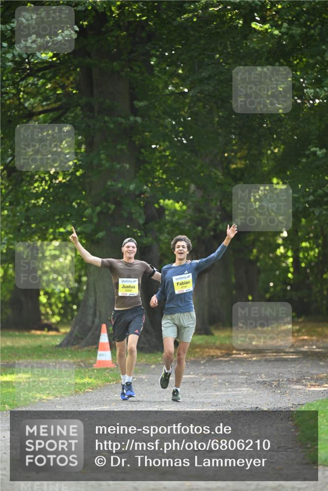 25.08.2024 - 20. Blankeneser Heldenlauf Dr. Thomas Lammeyer http://msf.ph/oto/6806210 25.08.2024 10:11:25 Laufen 6354, 6141 meine-sportfotos.de
