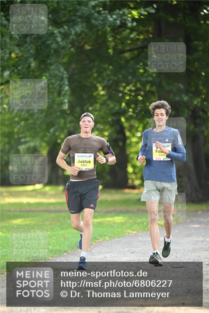 25.08.2024 - 20. Blankeneser Heldenlauf Dr. Thomas Lammeyer http://msf.ph/oto/6806227 25.08.2024 10:11:28 Laufen 6354, 6141 meine-sportfotos.de