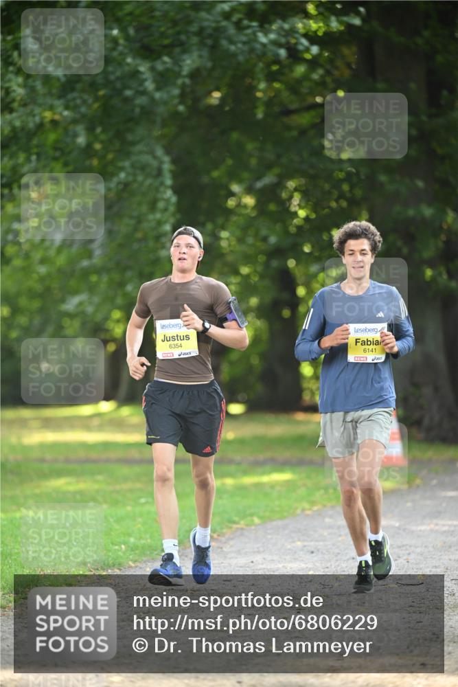 25.08.2024 - 20. Blankeneser Heldenlauf Dr. Thomas Lammeyer http://msf.ph/oto/6806229 25.08.2024 10:11:29 Laufen 6354, 6141 meine-sportfotos.de