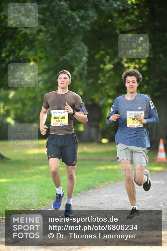 25.08.2024 - 20. Blankeneser Heldenlauf Dr. Thomas Lammeyer http://msf.ph/oto/6806234 25.08.2024 10:11:29 Laufen 6354, 6141 meine-sportfotos.de
