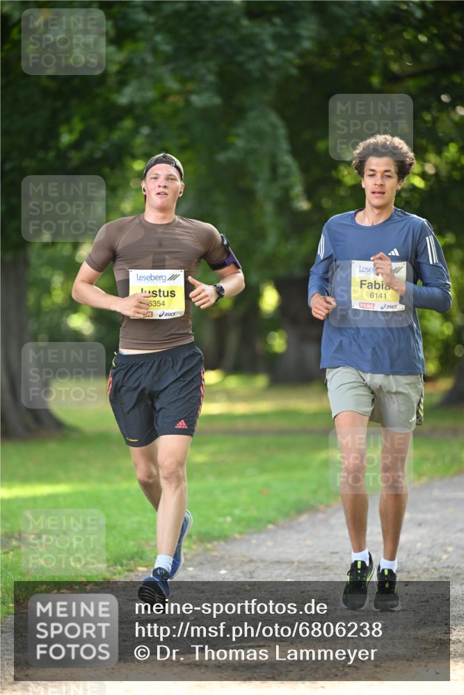 25.08.2024 - 20. Blankeneser Heldenlauf Dr. Thomas Lammeyer http://msf.ph/oto/6806238 25.08.2024 10:11:30 Laufen 6354, 6141 meine-sportfotos.de