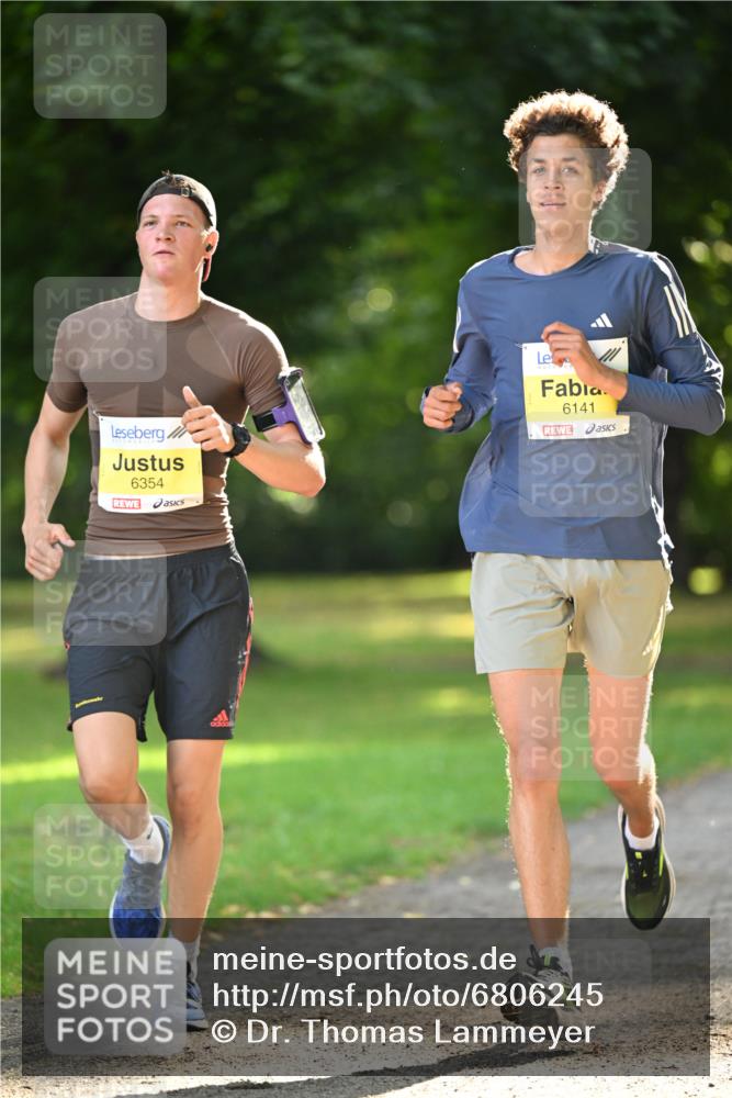 25.08.2024 - 20. Blankeneser Heldenlauf Dr. Thomas Lammeyer http://msf.ph/oto/6806245 25.08.2024 10:11:31 Laufen 6354, 6141 meine-sportfotos.de