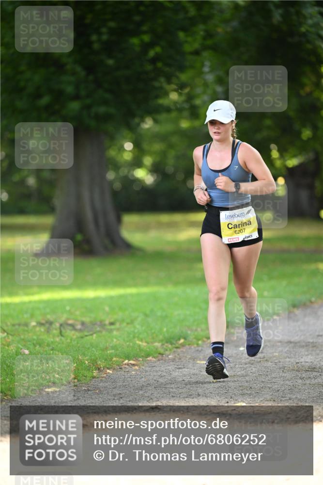 25.08.2024 - 20. Blankeneser Heldenlauf Dr. Thomas Lammeyer http://msf.ph/oto/6806252 25.08.2024 10:11:53 Laufen 6207 meine-sportfotos.de
