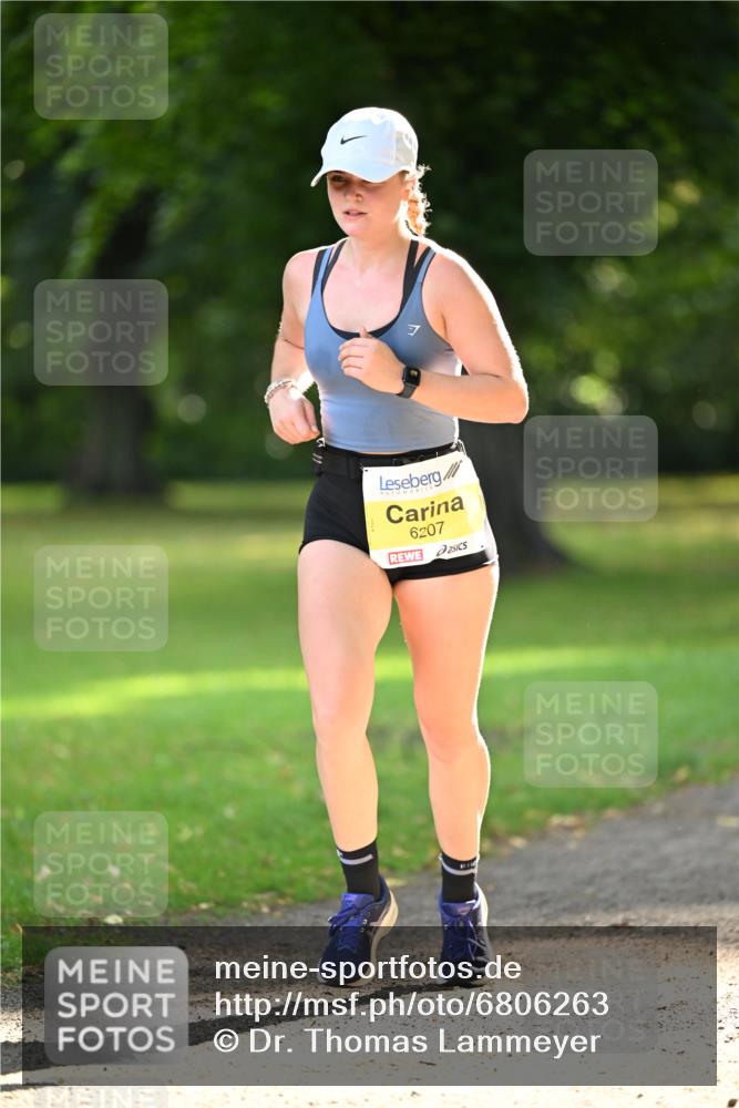 25.08.2024 - 20. Blankeneser Heldenlauf Dr. Thomas Lammeyer http://msf.ph/oto/6806263 25.08.2024 10:11:54 Laufen 6207 meine-sportfotos.de