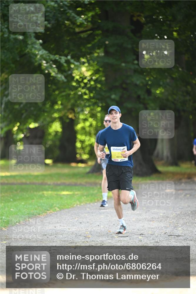 25.08.2024 - 20. Blankeneser Heldenlauf Dr. Thomas Lammeyer http://msf.ph/oto/6806264 25.08.2024 10:12:00 Laufen 6514 meine-sportfotos.de