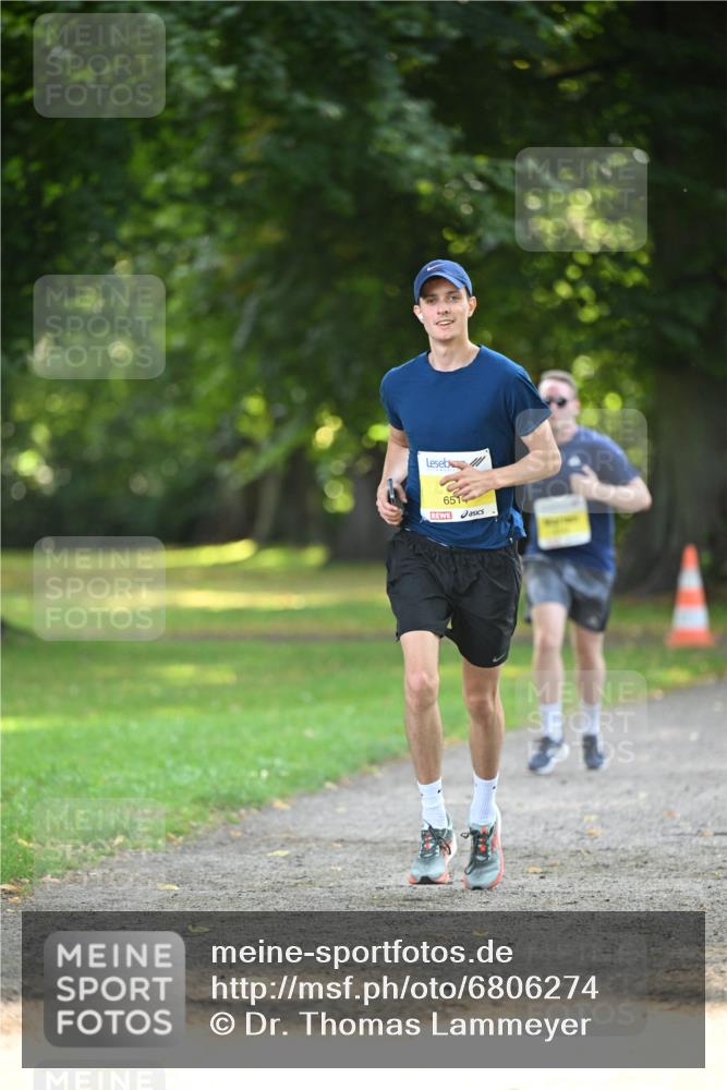 25.08.2024 - 20. Blankeneser Heldenlauf Dr. Thomas Lammeyer http://msf.ph/oto/6806274 25.08.2024 10:12:01 Laufen 651 meine-sportfotos.de