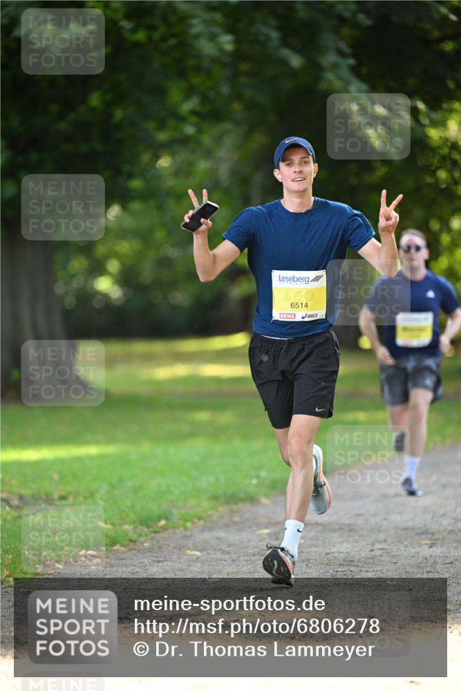 25.08.2024 - 20. Blankeneser Heldenlauf Dr. Thomas Lammeyer http://msf.ph/oto/6806278 25.08.2024 10:12:02 Laufen 6514 meine-sportfotos.de