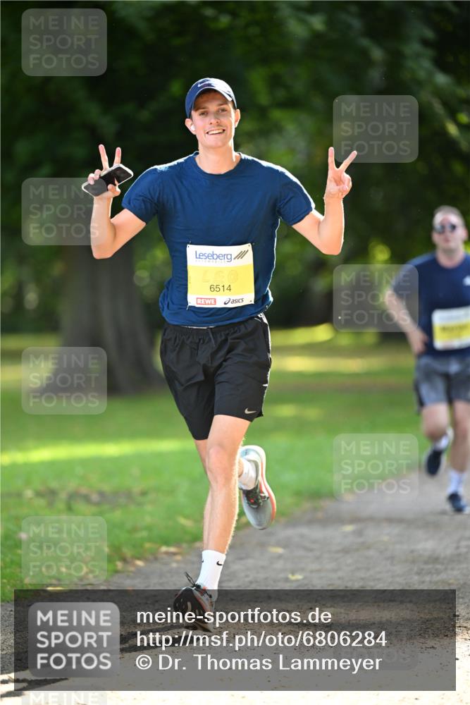 25.08.2024 - 20. Blankeneser Heldenlauf Dr. Thomas Lammeyer http://msf.ph/oto/6806284 25.08.2024 10:12:03 Laufen 6514 meine-sportfotos.de
