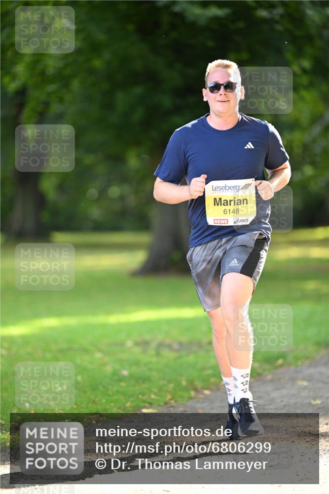25.08.2024 - 20. Blankeneser Heldenlauf Dr. Thomas Lammeyer http://msf.ph/oto/6806299 25.08.2024 10:12:05 Laufen 440, 6148 meine-sportfotos.de