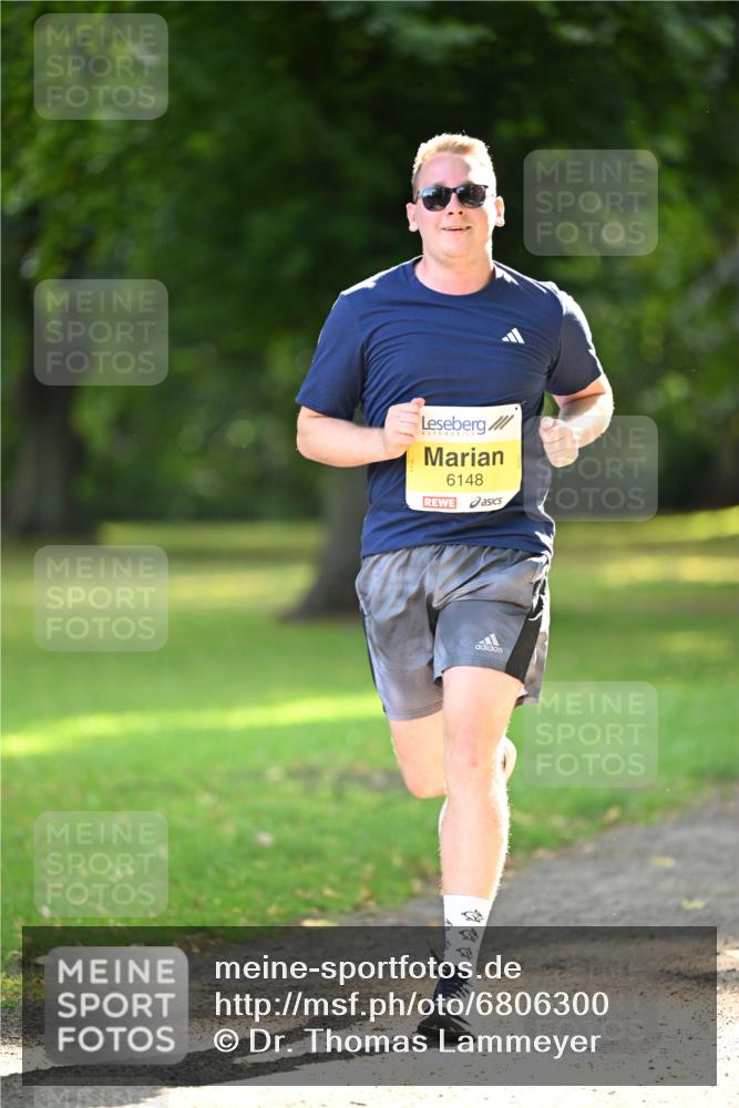 25.08.2024 - 20. Blankeneser Heldenlauf Dr. Thomas Lammeyer http://msf.ph/oto/6806300 25.08.2024 10:12:06 Laufen 6148 meine-sportfotos.de