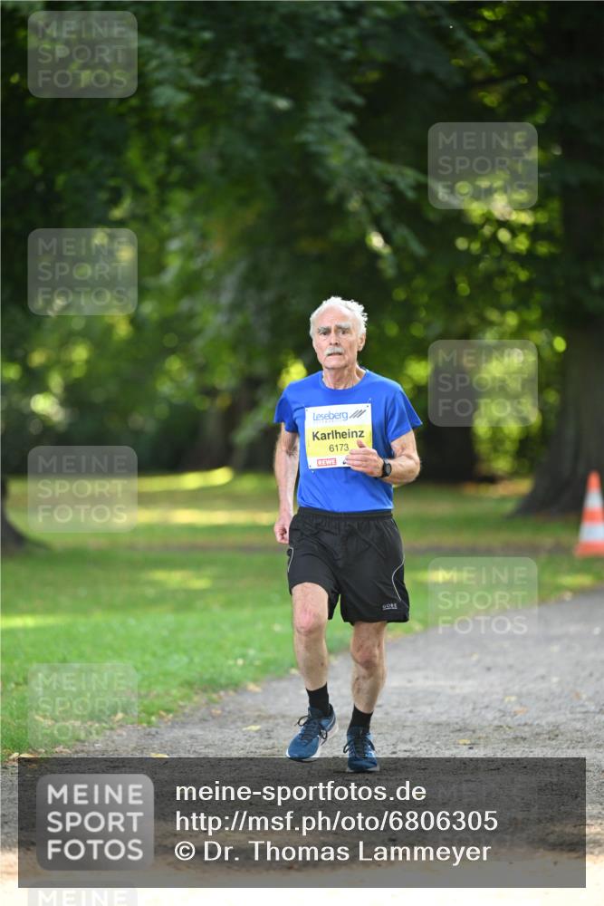 25.08.2024 - 20. Blankeneser Heldenlauf Dr. Thomas Lammeyer http://msf.ph/oto/6806305 25.08.2024 10:12:09 Laufen 6173 meine-sportfotos.de