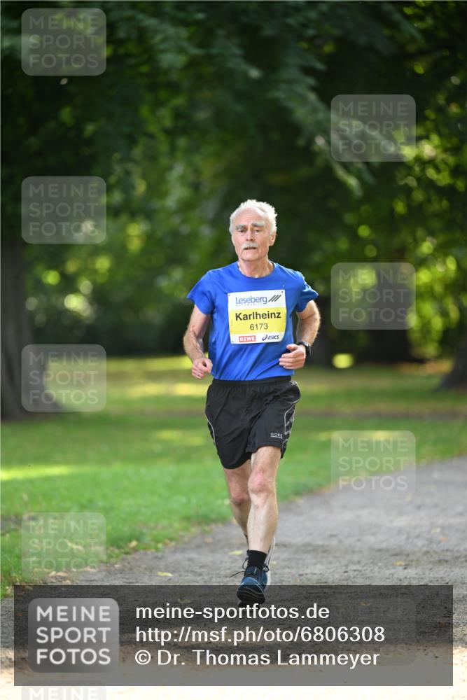 25.08.2024 - 20. Blankeneser Heldenlauf Dr. Thomas Lammeyer http://msf.ph/oto/6806308 25.08.2024 10:12:10 Laufen 6173 meine-sportfotos.de