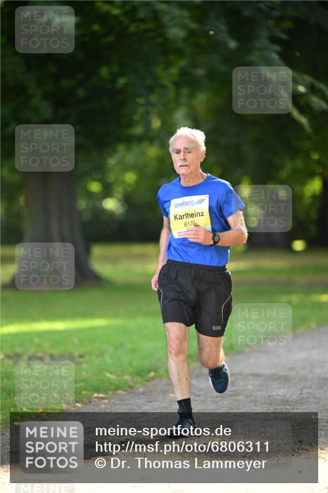 25.08.2024 - 20. Blankeneser Heldenlauf Dr. Thomas Lammeyer http://msf.ph/oto/6806311 25.08.2024 10:12:10 Laufen 617 meine-sportfotos.de