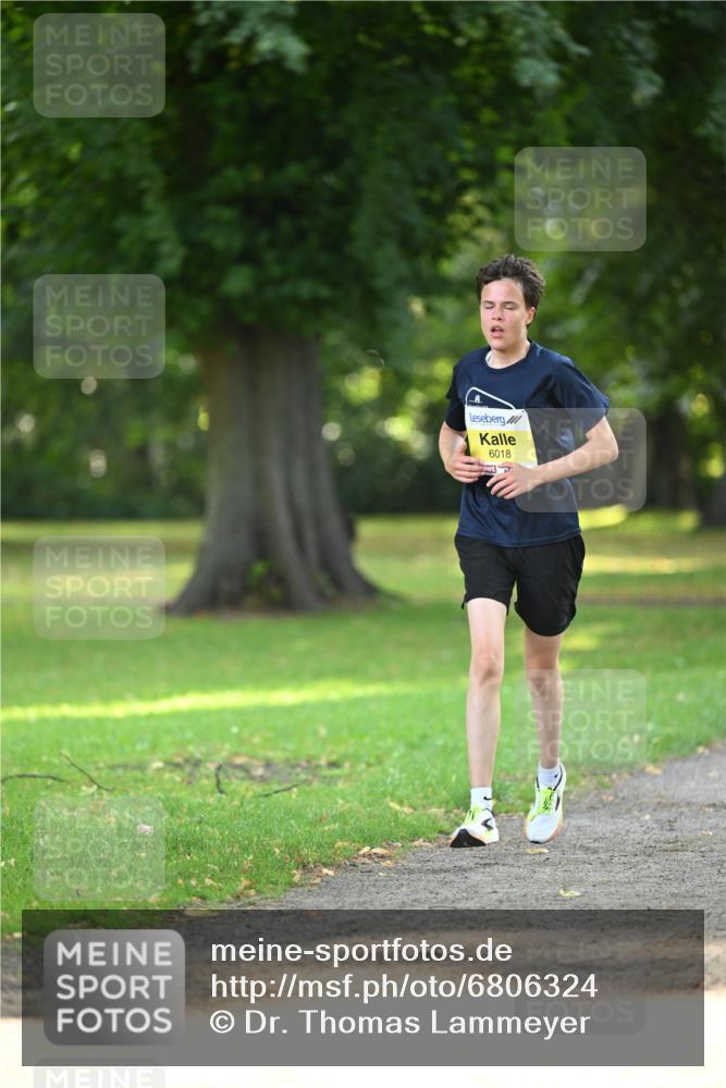 25.08.2024 - 20. Blankeneser Heldenlauf Dr. Thomas Lammeyer http://msf.ph/oto/6806324 25.08.2024 10:12:15 Laufen 6018 meine-sportfotos.de