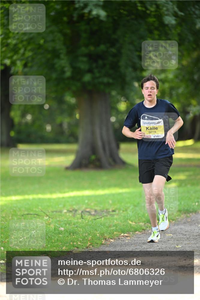 25.08.2024 - 20. Blankeneser Heldenlauf Dr. Thomas Lammeyer http://msf.ph/oto/6806326 25.08.2024 10:12:16 Laufen 6018 meine-sportfotos.de