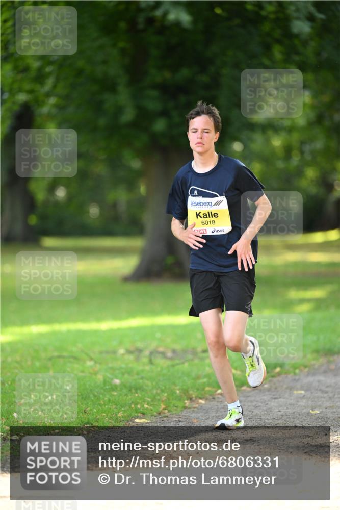 25.08.2024 - 20. Blankeneser Heldenlauf Dr. Thomas Lammeyer http://msf.ph/oto/6806331 25.08.2024 10:12:16 Laufen 6018 meine-sportfotos.de