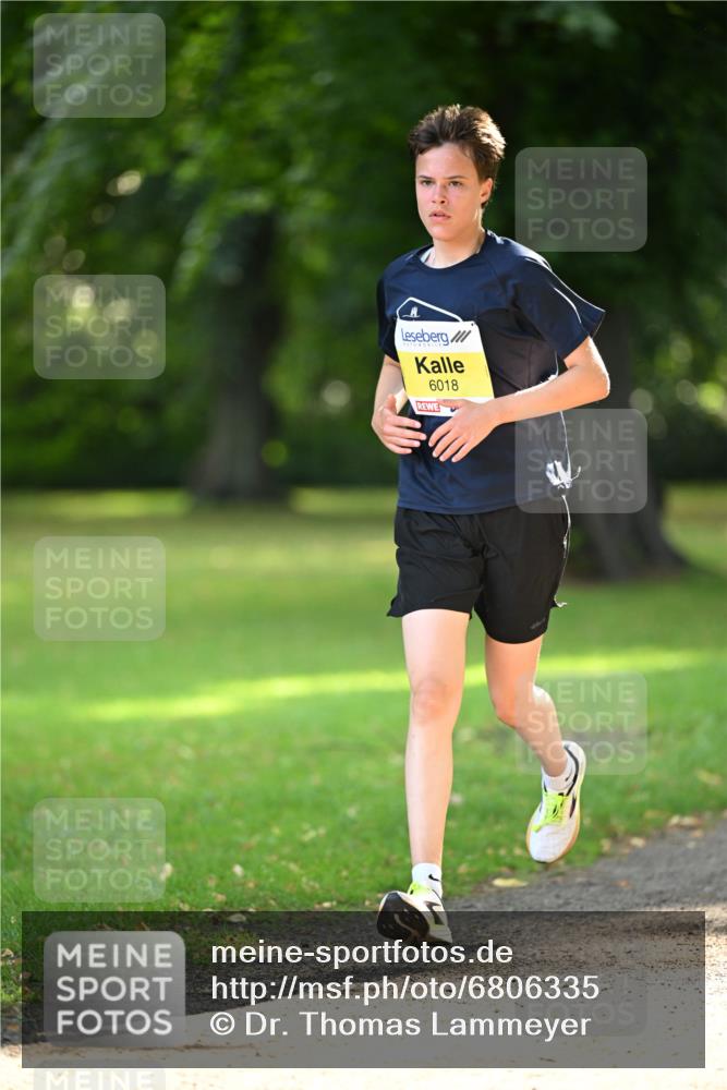 25.08.2024 - 20. Blankeneser Heldenlauf Dr. Thomas Lammeyer http://msf.ph/oto/6806335 25.08.2024 10:12:17 Laufen 6018 meine-sportfotos.de