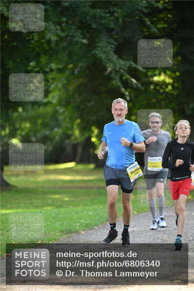25.08.2024 - 20. Blankeneser Heldenlauf Dr. Thomas Lammeyer http://msf.ph/oto/6806340 25.08.2024 10:12:29 Laufen 6294 meine-sportfotos.de